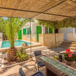 Villa Es Pinar, Santanyí